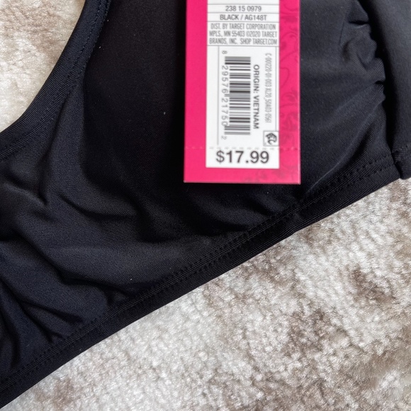 Xhilaration Black Bikini Swim Top Sz S NWT - Picture 4 of 6